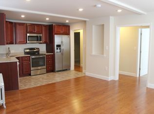 1027 W Lancaster Ave, Bryn Mawr, PA 19010