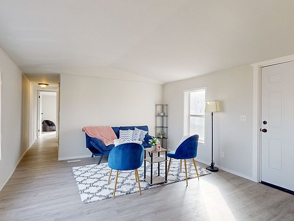 5th image of 435 E Weston Street