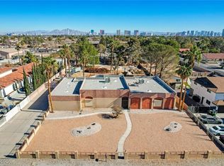 3070 Mann St, Las Vegas, NV 89146