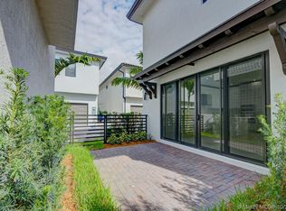 8240 NW 44th Ter #0, Miami, FL 33166