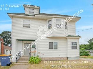 115 Pleasant St SE #4, Grand Rapids, MI 49503