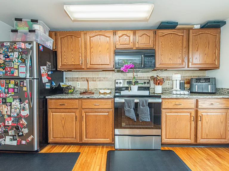 21 Springfield Ave #4 — Photo 8