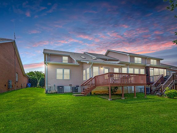 3rd image of 2513 Saint Lucie Ct