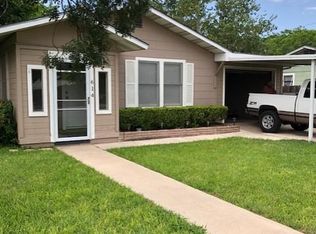 614 N Vaughan Ave, Seguin, TX 78155