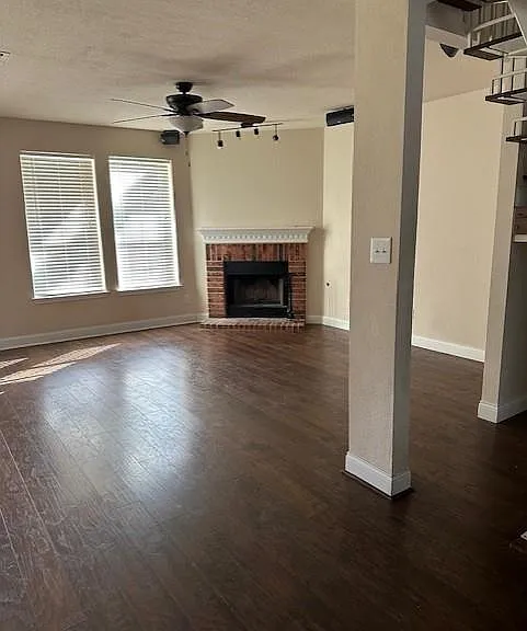 1316 Beechwood Dr — Photo 6