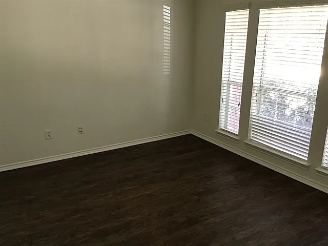 11011 Pierce Valley Dr — Photo 6