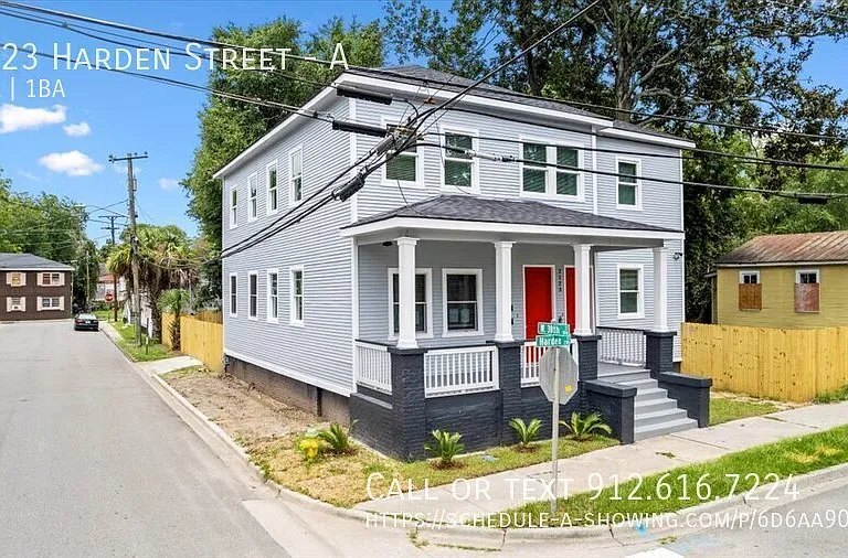 2123 Harden St #A — Photo 2