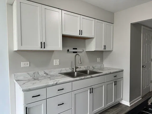 3 bed, 1.5 bath, 1100 sqft, $2,500 — Photo 4