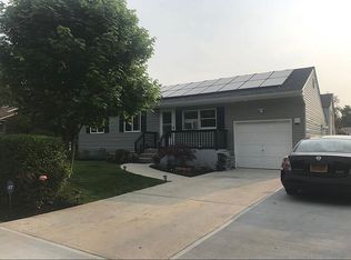 716 Post Ave, Bellport, NY 11713