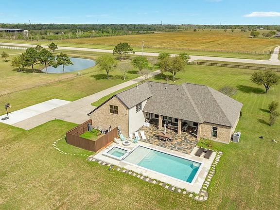 2nd image of 20111 Fm 523