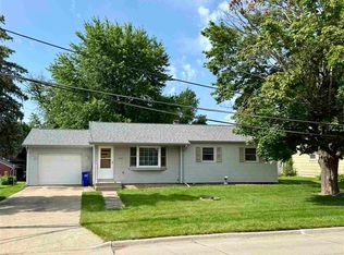306 W Orange St, West Branch, IA 52358