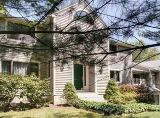 4 Ridge Hill Rd, Hingham, MA 02043