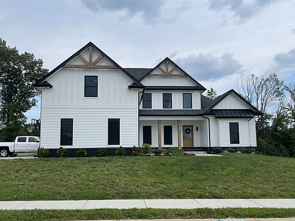 3rd image of 363 Ellington Dr