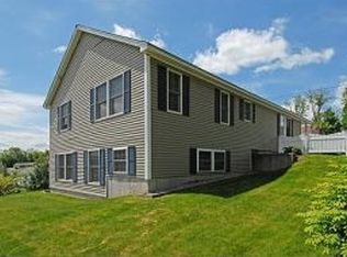 12 Kenyon Rd, White River Junction, VT 05001