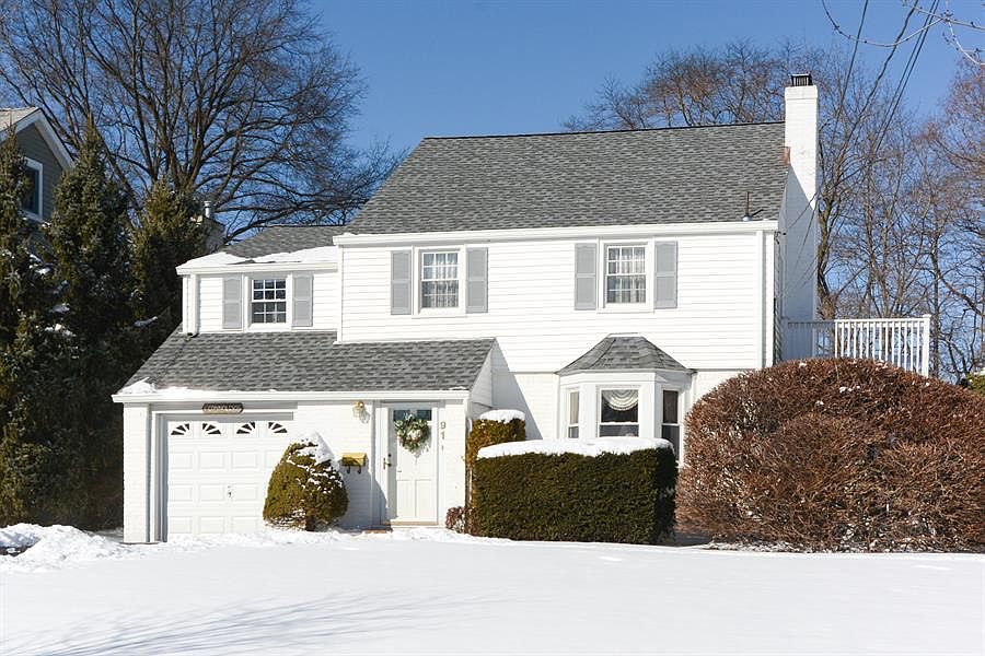 1st image of 91 Waldron Ave
