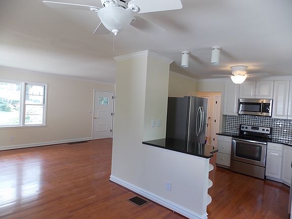 2nd image of 6618 Triesta Ct