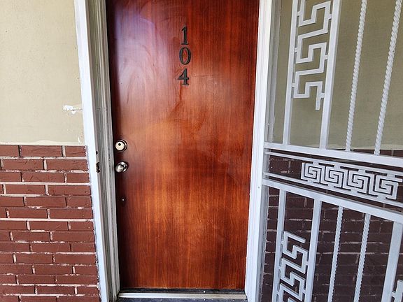 2nd image of 20380 NW 7th Ave APT 104