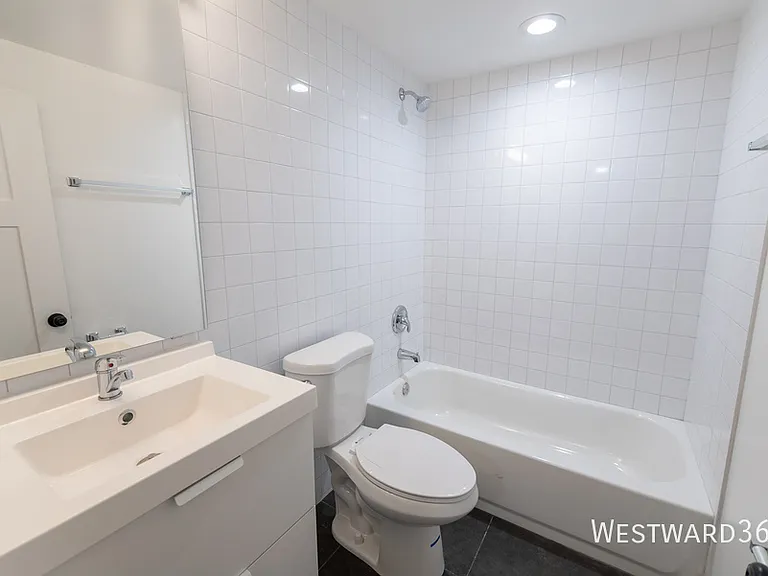 4853 N Kenmore Ave #G — Photo 10