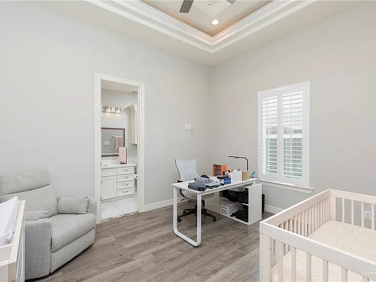 2608 Arroyo Ave — Photo 19