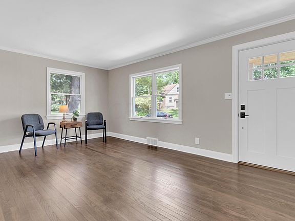 2nd image of 5529 Emerson Ave