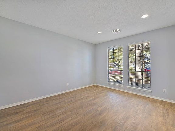 4th image of 7706 Spyglass Dr