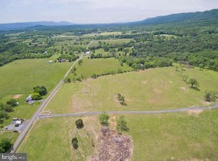 16015A Back Rd, Strasburg, VA 22657