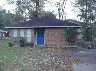 490 S 7th St, Ponchatoula, LA 70454