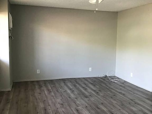 5th image of 382 N Avenue 53