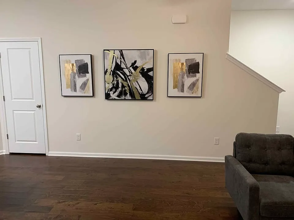 4 bed, $800 — Photo 3