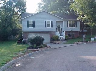 3900 Abercorn Rd, Knoxville, TN 37921