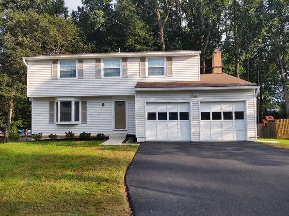 6127 Covered Bridge Rd, Burke, VA 22015