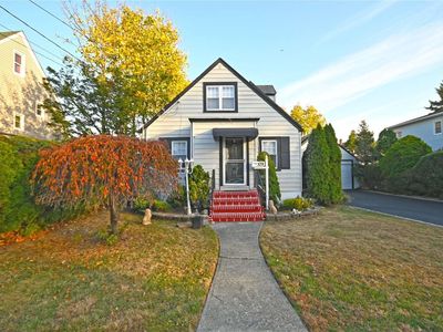 109 Hillsboro Avenue, Elmont, NY, 11003
