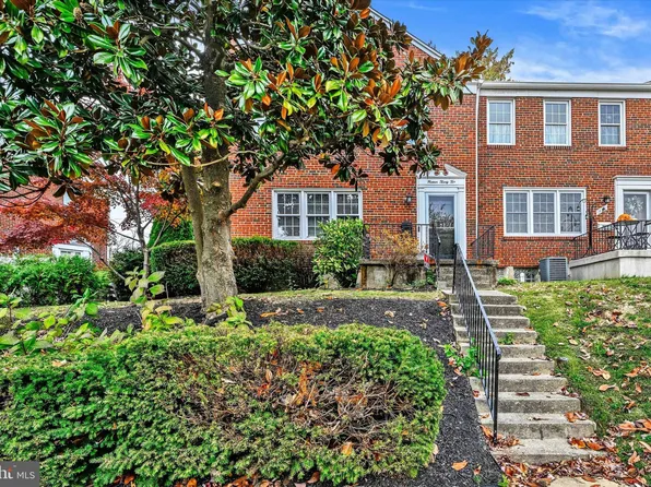 1422 Putty Hill Ave, Towson, MD 21286