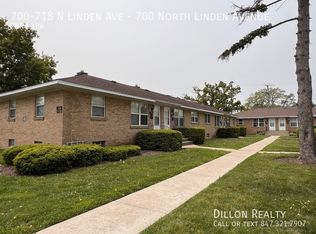 700-718 N Linden Ave, Waukegan, IL 60085