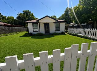 312 N Wood St, Cleburne, TX 76033