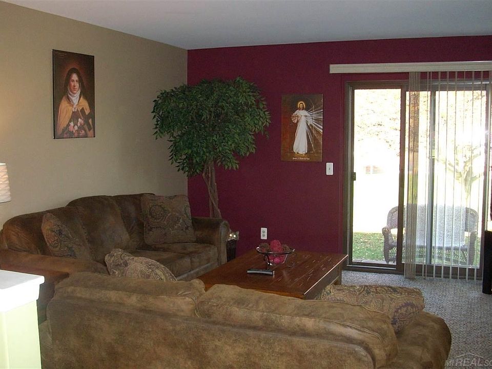 1st image of 11359 Faircrest Dr