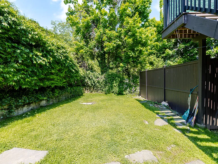 301 Bruce Park Ave — Photo 18