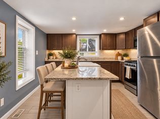 48 Wall St, Bridgewater, MA 02324