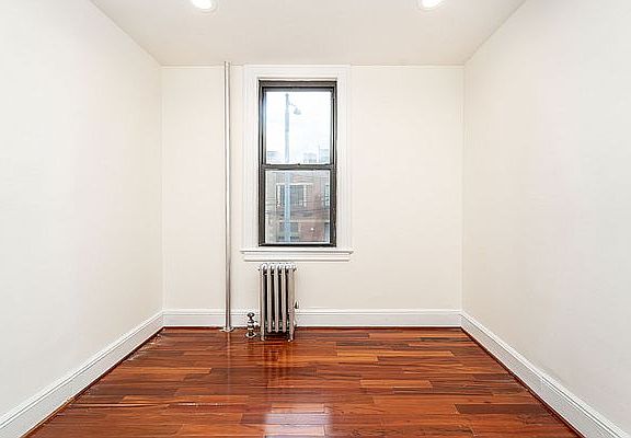 3rd image of 38-09 33rd St #2