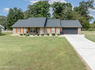 805 Alley Dr, Friendsville, TN 37737