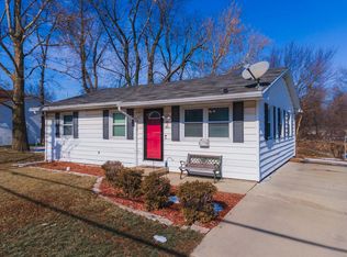 1004 E Empire St, Bloomington, IL 61701