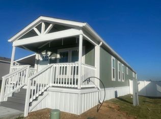 24 Bonnet St, Willis, TX 77318