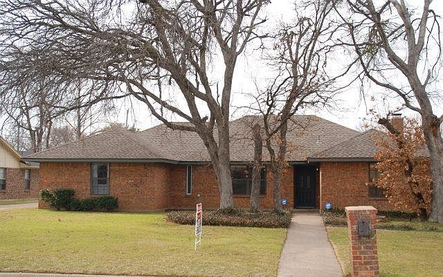 1st image of 4716 Michelle Dr