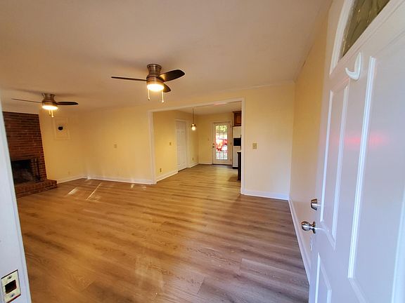 2nd image of 209 Alfred Ave SE