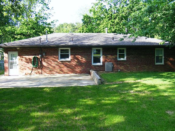 5th image of 44 Flamingo Dr