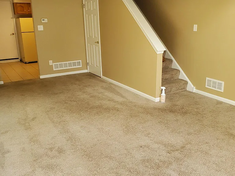 35 E 6th St #5 — Photo 2