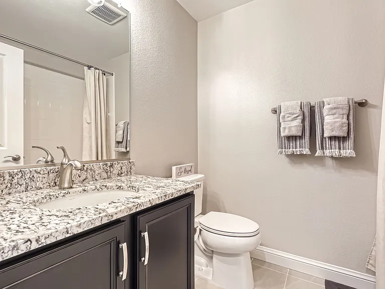 2074 S Holly St #5 — Photo 25