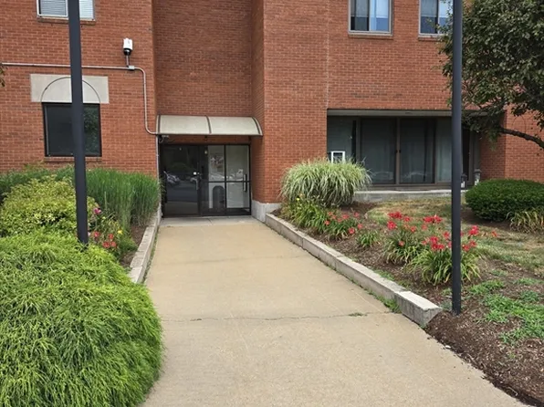 96 Old Colony Ave #160, Taunton, MA 02780