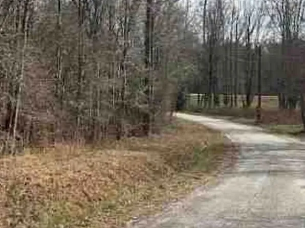 40 McMahon Rd, Covington, GA 30014