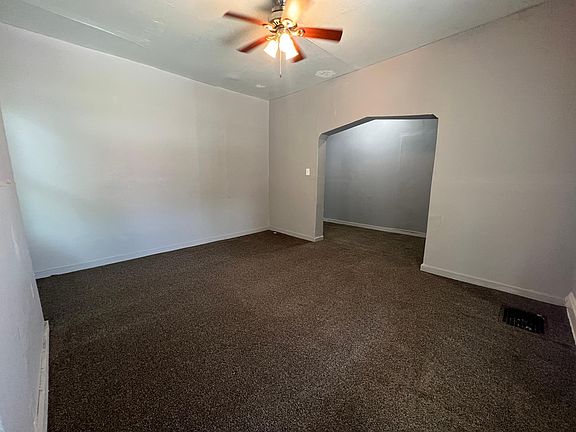 4th image of 1853 Clarion Ave